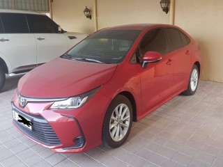 للبيع تويوتا كورولا 2020 رقم واحد