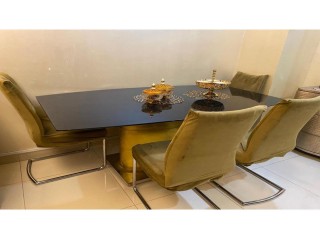 طاولة طعام 4كراسي