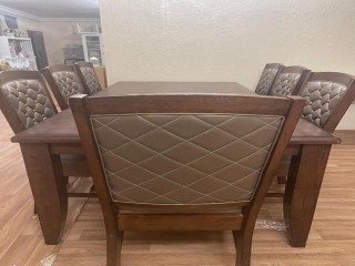 طاولة طعام 8 كراسي + طاولة مدخل