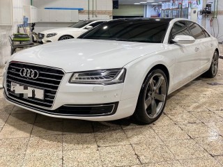 للبيع Audi A8L