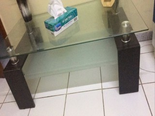 طاولة