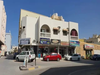 بناية سكني تجاري للبيع في منطقة الرميلة 1/عجمان
