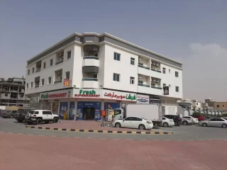 بنايةللبيع زاوية الروضة1/عجمان