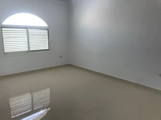 شقةللإيجار في الشعبية 1 /مدينة الشامخة 