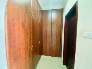 فيلا  للايجار مستقلة في مدينة محمد بن زايد