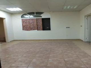  للإيجار شقة غرفة وصالة في مدينة محمد بن زايد 