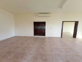 للايجار شقةغرفة وصالة في مدينة خليفة.