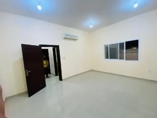 شقة للإيجار في مدينة خليفة أ /أبو ظبي  