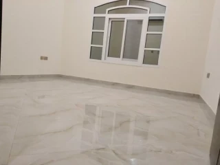 شقة غرفة وصالة أول ساكن للإيجار في مدينة خليفة أ