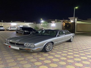 Jaguar XJ 2001