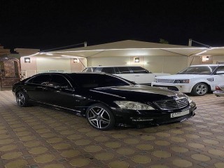 MERCEDES S600 2007