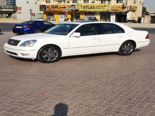 للبيع لكزس  LS 430 موديل 2001