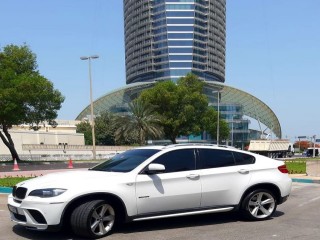 BMW X6 2011