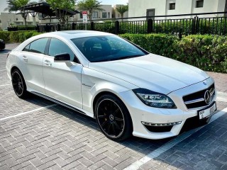 CLS 63//AMG// 2014 وارد يابان