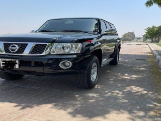 للبيع نيسان فتك موديل 2016 اسود