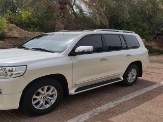 للبيع: استيشن لاندكروزر GXR V8 المديل:2016