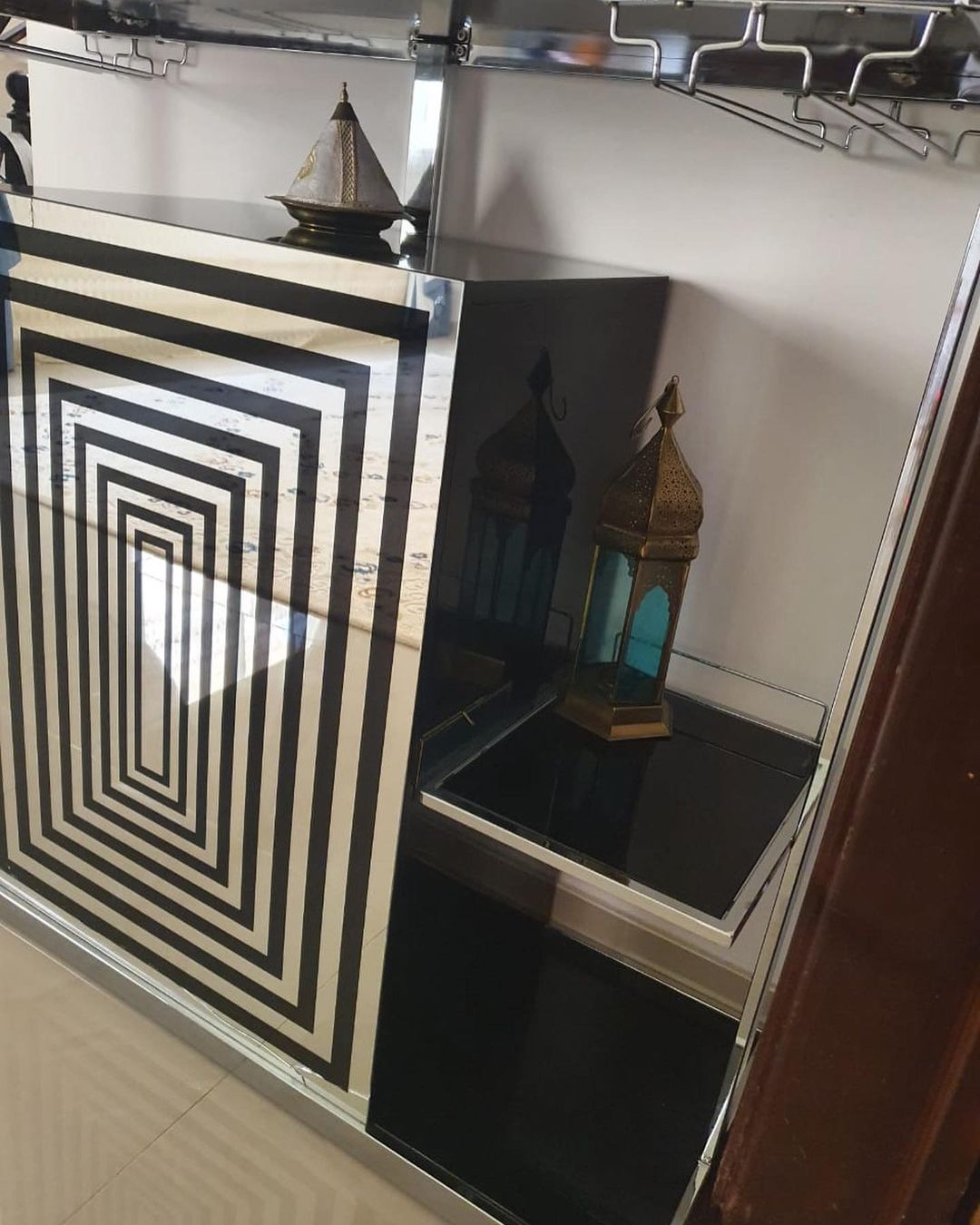 طاوله