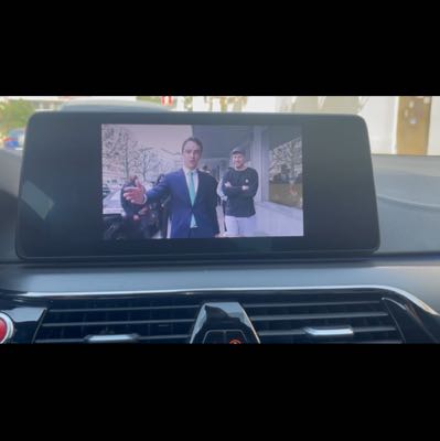 YouTube and Netflix in BMW