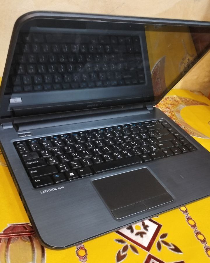   5 Laptops Bundle for Sale (Repair / Parts) + Accessories