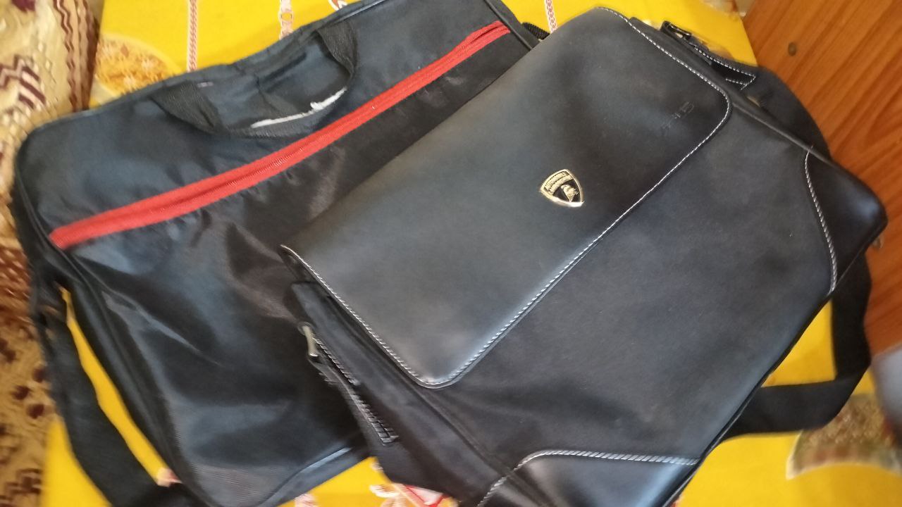   5 Laptops Bundle for Sale (Repair / Parts) + Accessories
