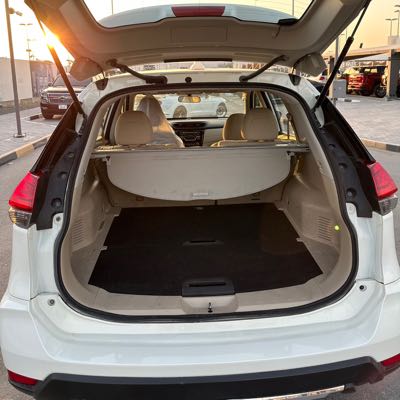 Nissan Xtraiنيسان اكستريلl