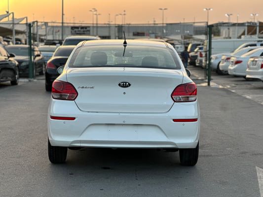 Kia Pigas كيا بيجاس 2021